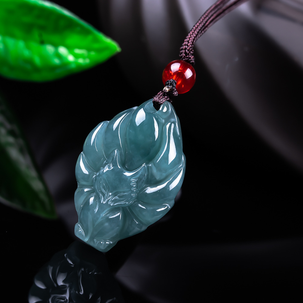 Women'S Vintage Accessories - Collier pendentif renard en jadéite birmane