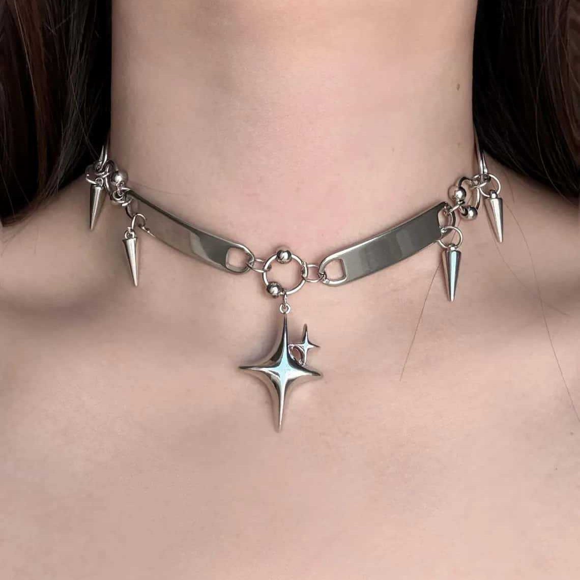 Collier ras du cou riveté Punk - Women'S Y2K Accessories avis et prix